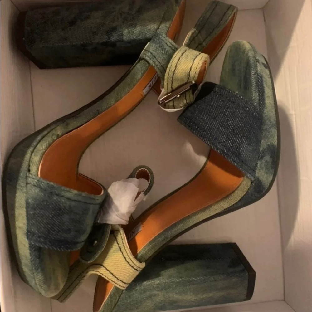 Camo color heels